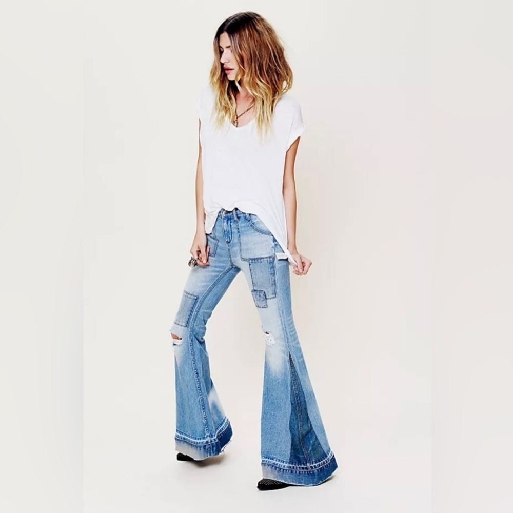 ⛔️ ISO ⛔️ Free People Festy Super Flare Jeans In Sz 29